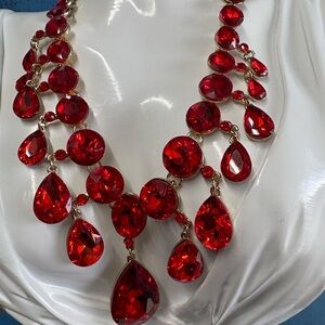 Elegant Red Statement Necklace